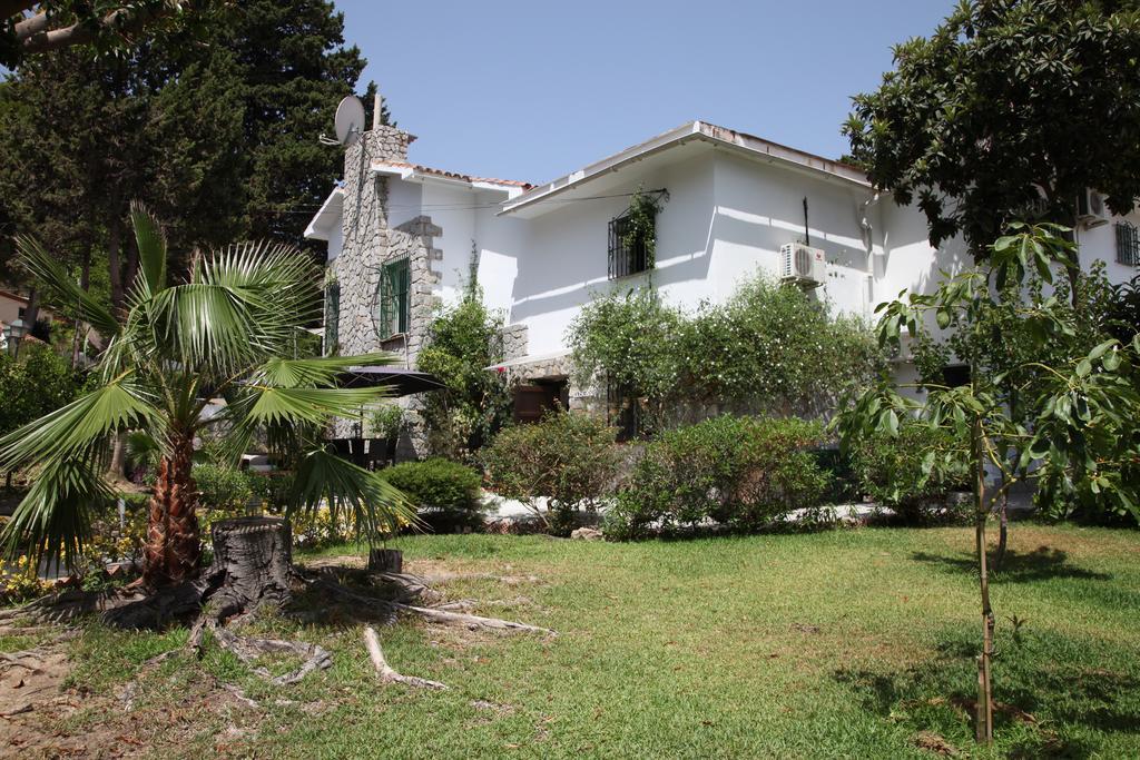 Hostal Boutique Los Geranios Del Pinar Торемолинос Екстериор снимка