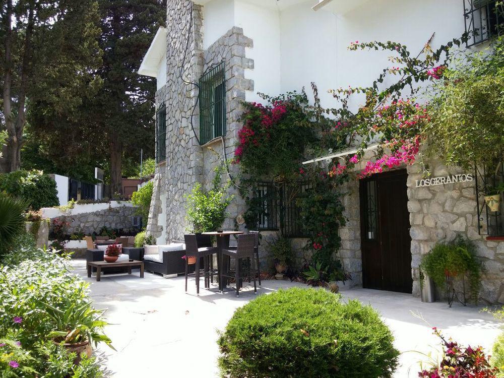 Hostal Boutique Los Geranios Del Pinar Торемолинос Екстериор снимка