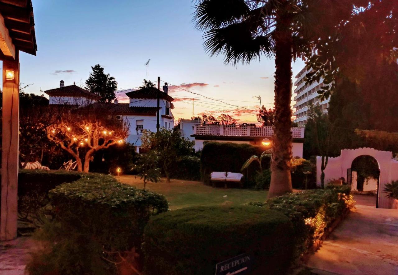 Hostal Boutique Los Geranios Del Pinar Торемолинос Екстериор снимка